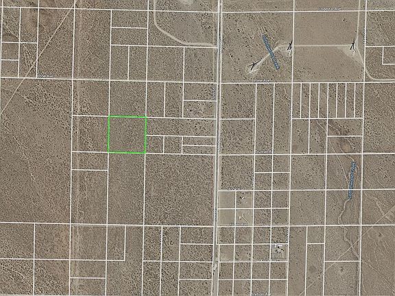 3rd image of 172nd St W #W