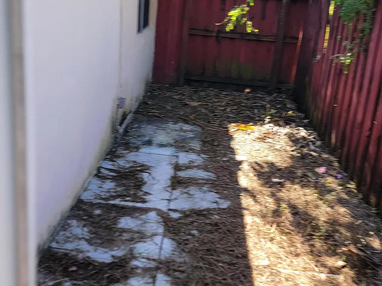 1927 Lincoln St #7 — Photo 10