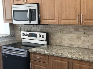 151 Lakeview Dr APT 201, Fort Lauderdale, FL 33326