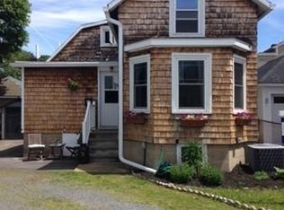 76 Puritan Rd, Swampscott, MA 01907