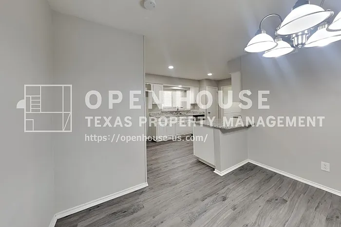 2845 London Ln — Photo 7