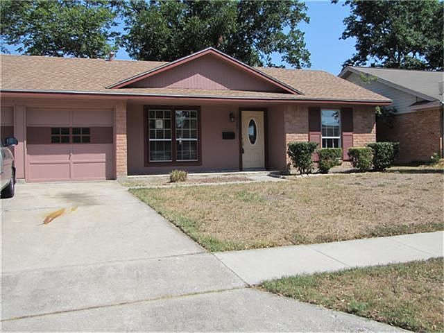 1st image of 10003 Antrim Ln