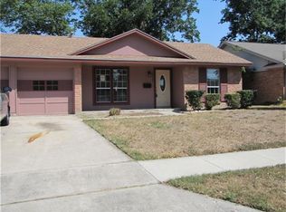 10003 Antrim Ln, La Porte, TX 77571