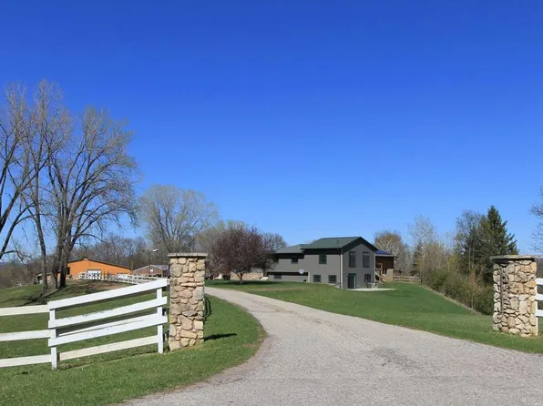 W6640 County Road V, Holmen, WI 54636