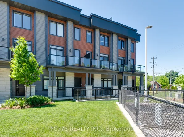 2 Willow St #34, Brant, ON N3L 0K7