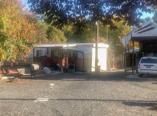 618 Keys Rd, Yakima, WA 98901