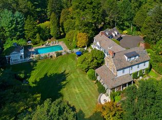 9 Knollwood Dr, Greenwich, CT 06830
