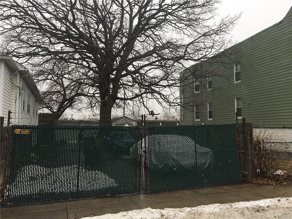 1st image of 2743 Gifford Ave