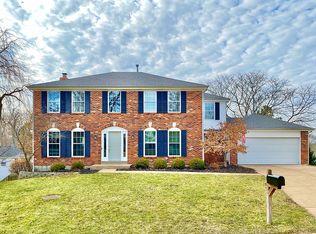 16104 Barrier Reef Ct, Grover, MO 63040