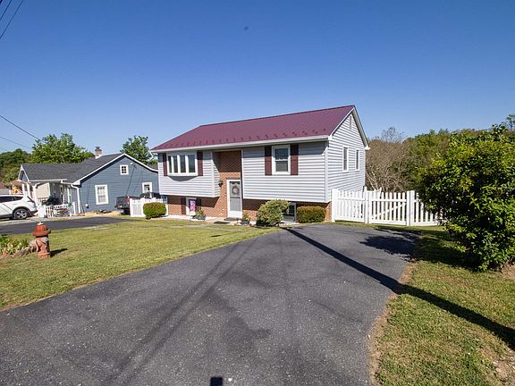 5th image of 129 Greenview Dr