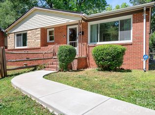 3960 Bristol Dr, Charlotte, NC 28208