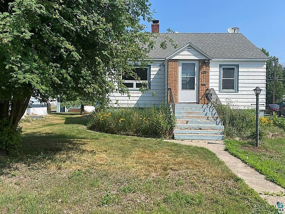 1st image of 121 E Pattison St