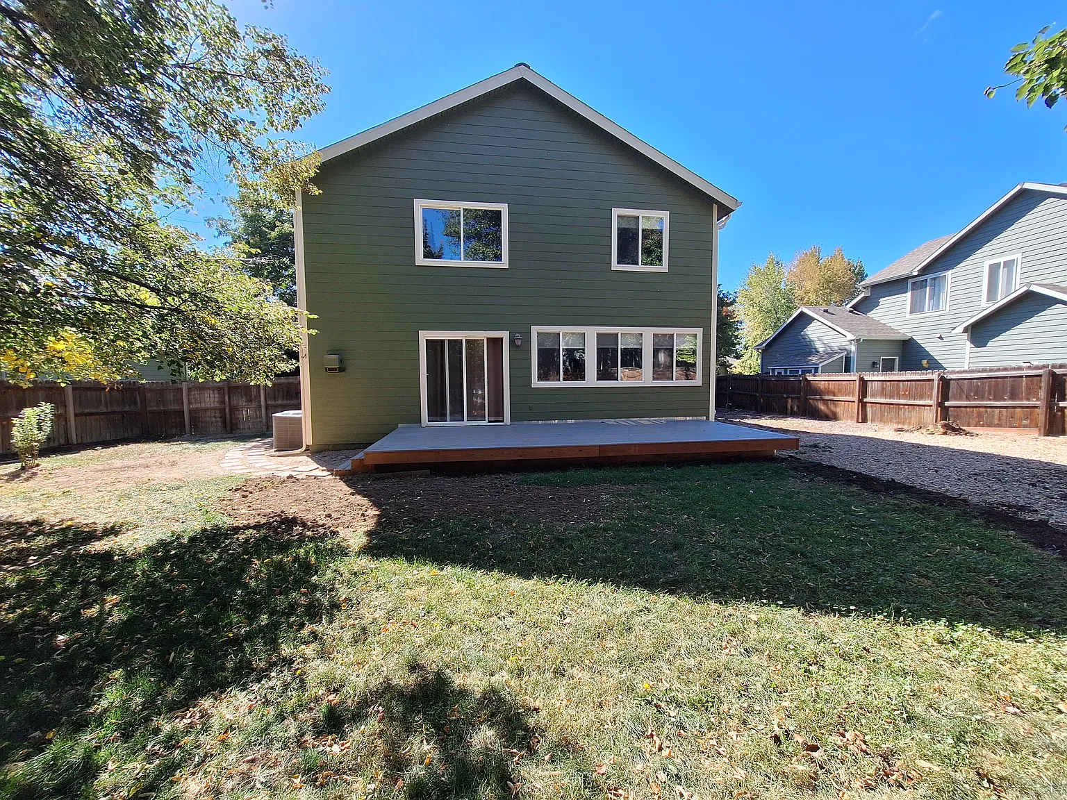 4 bed, 3.5 bath, 2640 sqft, $2,750 — Photo 1