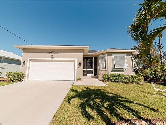 3rd image of 122 Glades DR