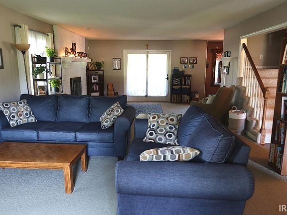 4th image of 103 Western Hills Dr