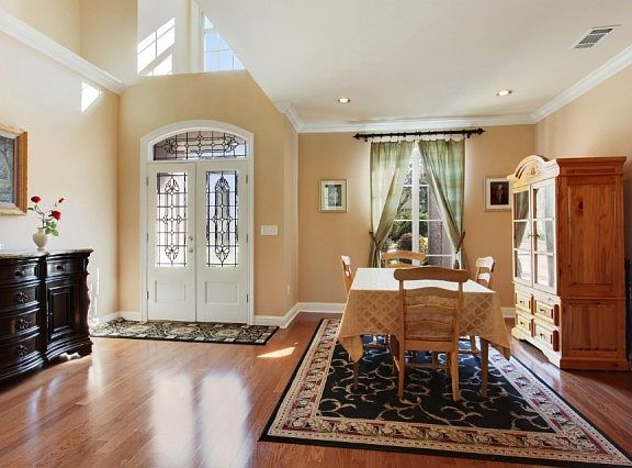 3rd image of 16453 Long Lake Dr