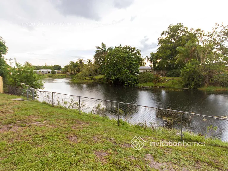 108 NW 45th Ave — Photo 4