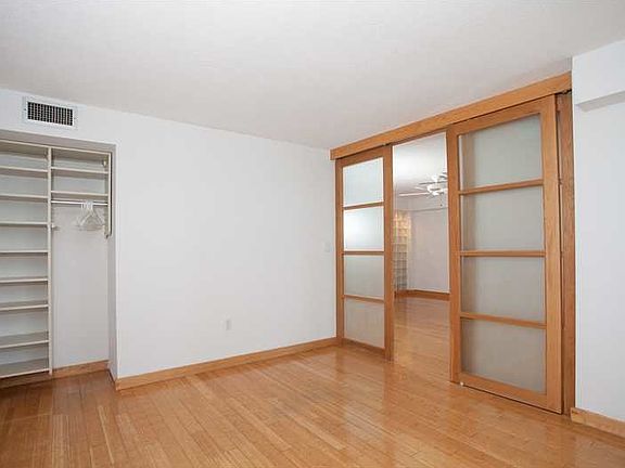 4th image of 11 Island Ave APT 1405