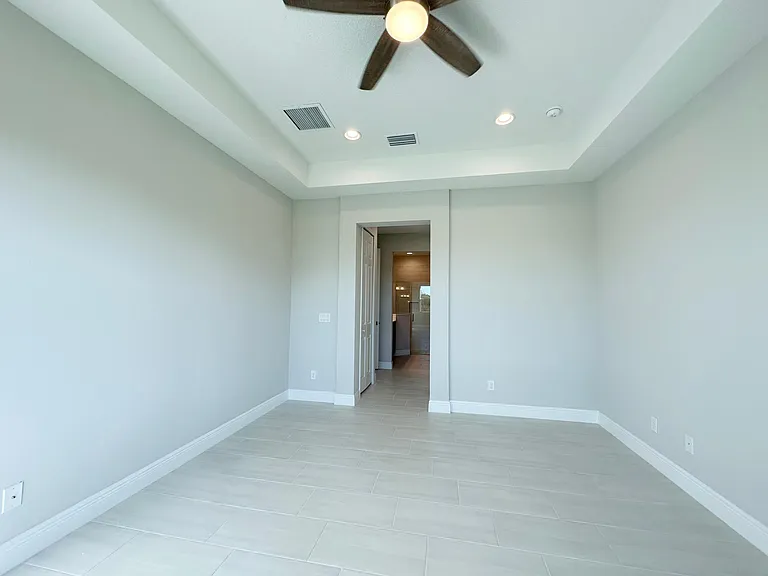 10716 Klee Ave — Photo 14
