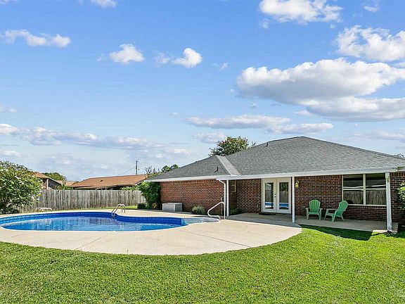 2nd image of 736 Cricket Cir