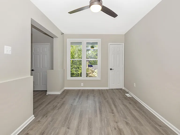205 N Market St #2D — Photo 29