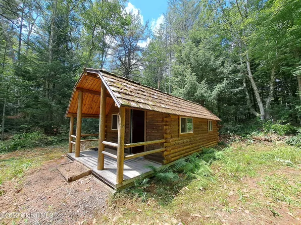 197 Min Allen Road, Hadley, NY 12835