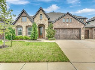 1108 Canterbury Ln, Forney, TX 75126