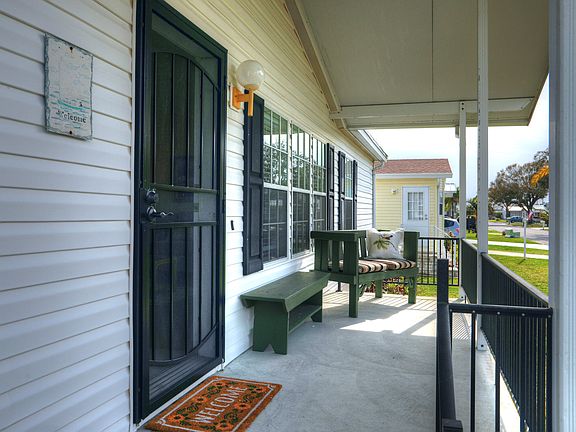4th image of 1228 Chipewa Drive