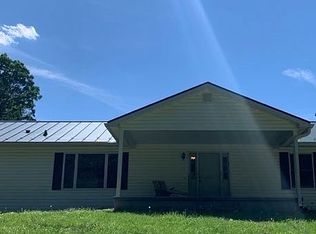 4149 Sperrys Run Rd, Rio, WV 26755