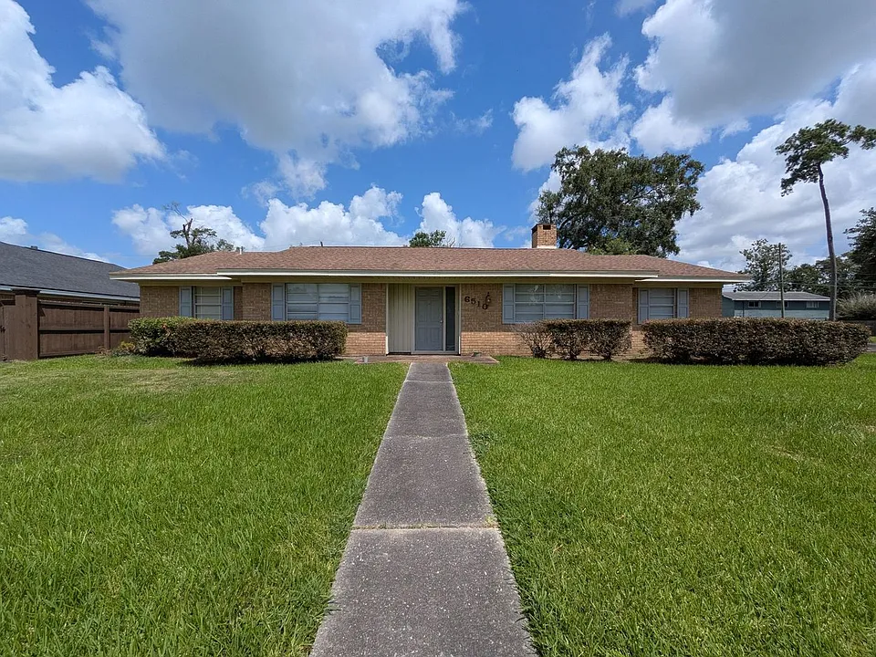 6510 Daisy Dr