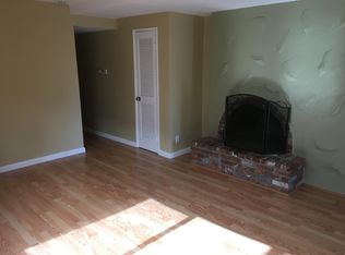2307 P St APT 1, Sacramento, CA 95816
