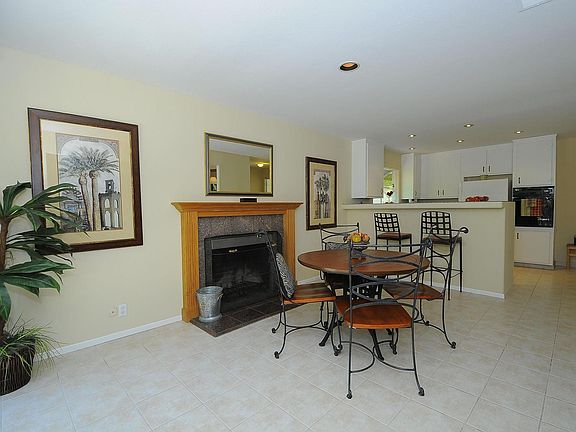 3rd image of 339 Penn Way