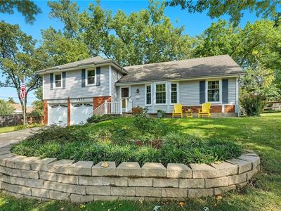 8817 Widmer Rd, Lenexa, KS, 66215