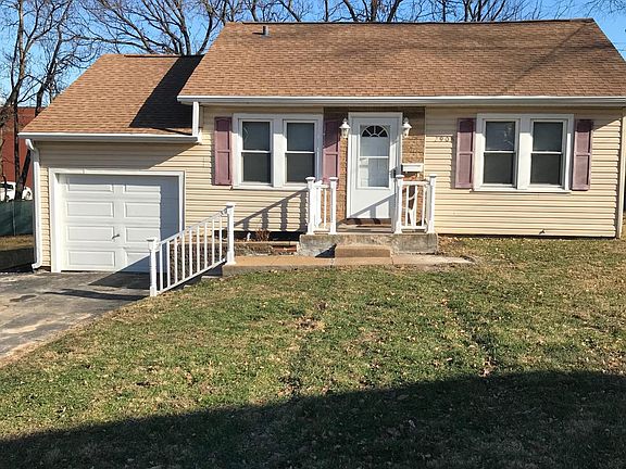 2nd image of 2908 Endicott Ave