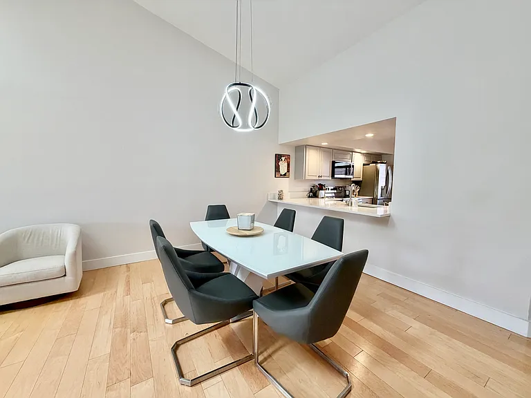 7935 La Mirada Dr — Photo 14