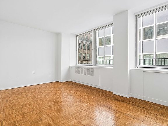 4th image of 130 Water St APT 10C