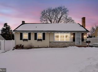 530 N Mount Joy St, Elizabethtown, PA 17022