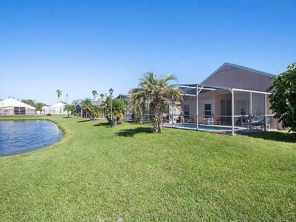 4th image of 2689 Chatham Cir