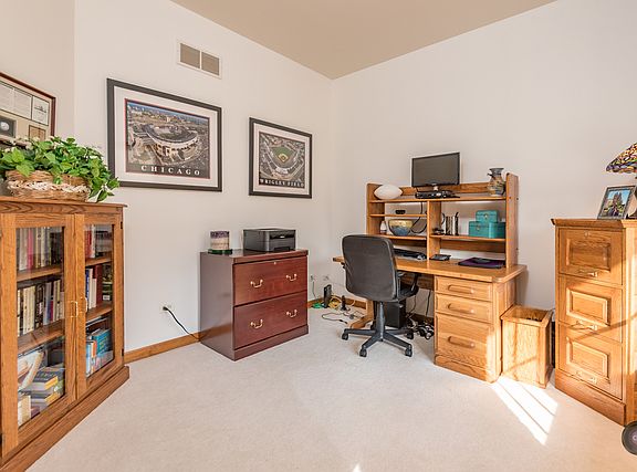 4th image of 3143 Kingbird Ln