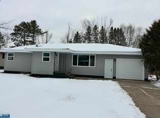 711 Maple Dr, Aurora, MN 55705