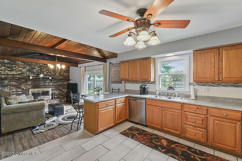 2nd image of 26 Tallmadge Avenue