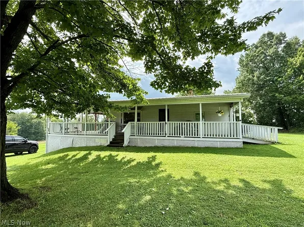 7176 Pearl Rd, Amsterdam, OH 43903