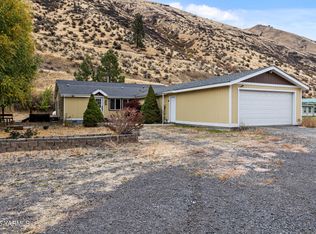 91 Success Ln, Naches, WA 98937