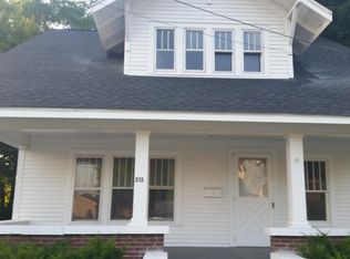 313 E Vienna St, Clio, MI 48420