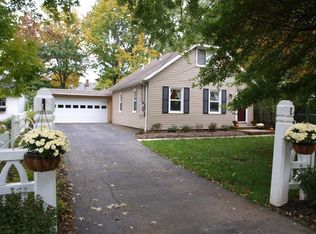 1739 Lyndhurst Rd, Lyndhurst, OH 44124