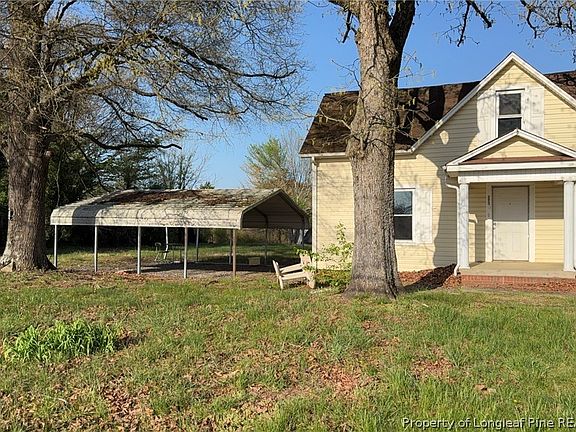 3rd image of 275 Hiddenite Church Rd