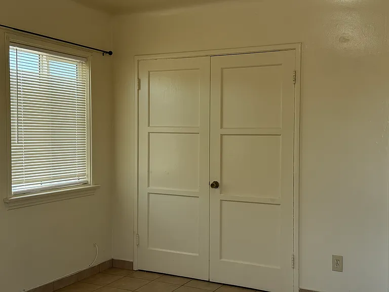 3472 Flower St #C — Photo 14