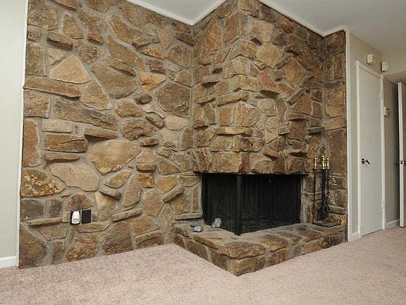 5th image of 4426 Willowgrove Cv #4426