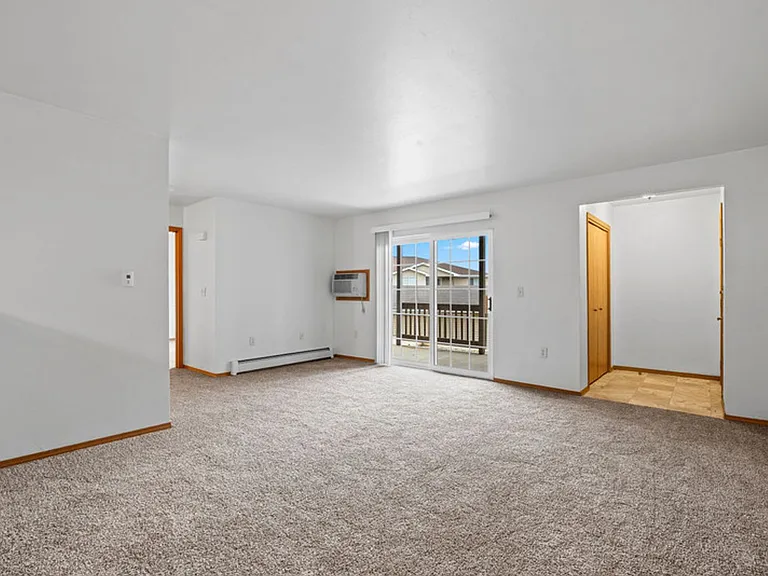 Gateway Estates Apartments — Photo 64