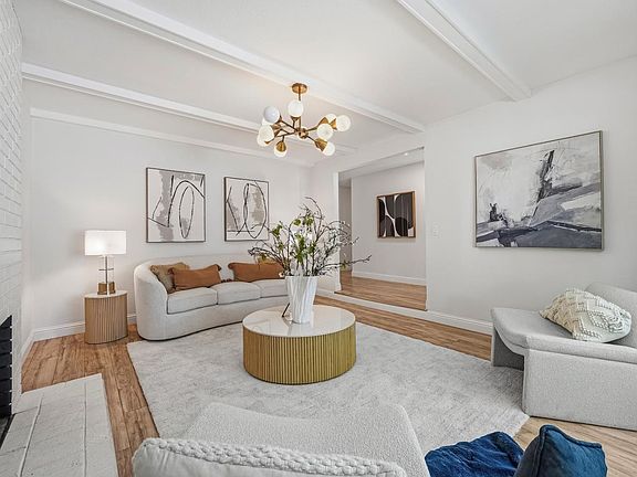 5th image of 35787 Gissing Pl